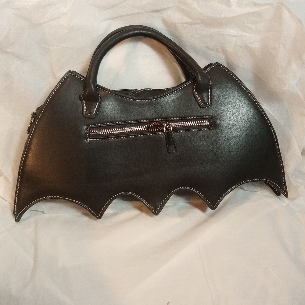 NWOT Funky Spider/Bat purse👜👜 - Picture 4 of 6